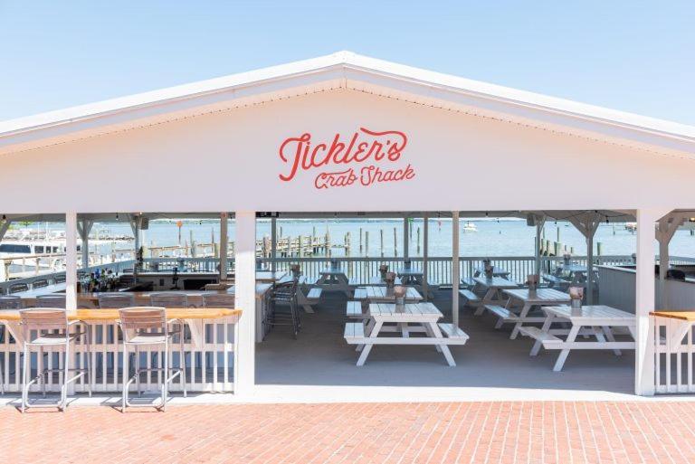 Wylder Hotel - Tilghman Island Экстерьер фото